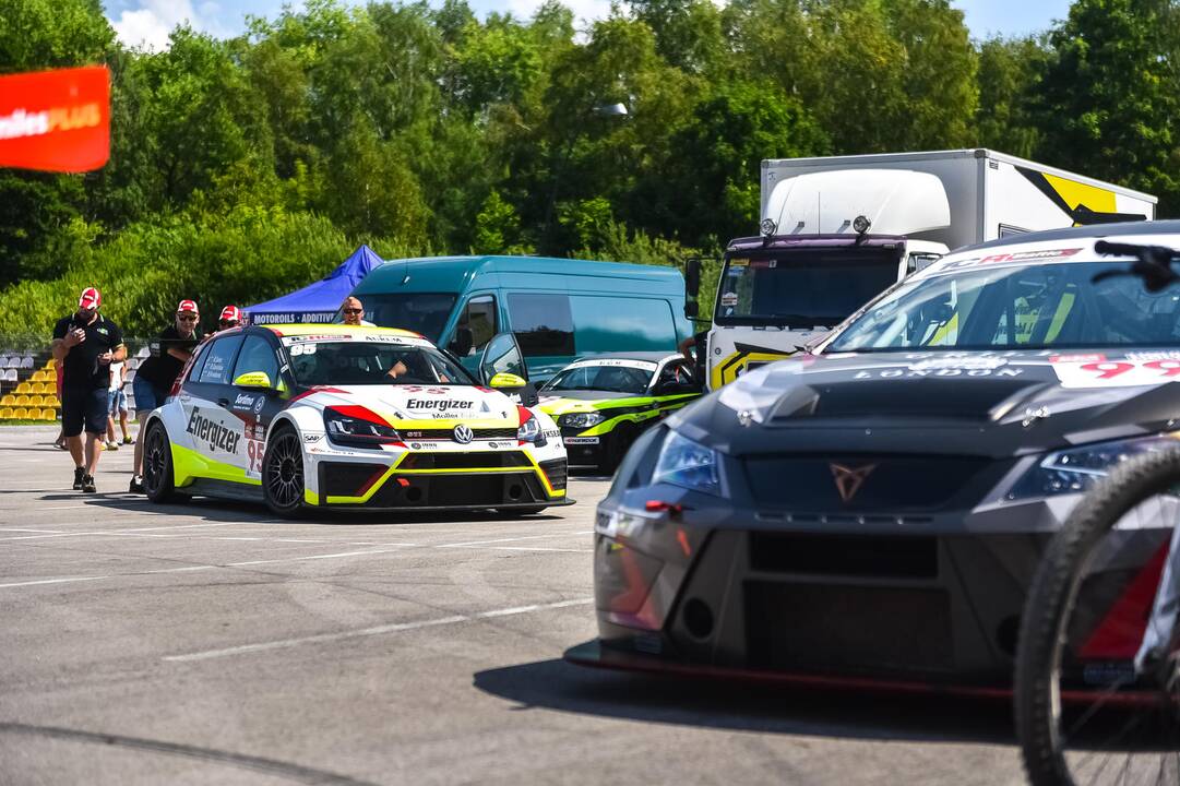 „Aurum 1006 km lenktynių“ techninė komisija
