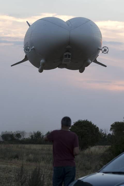 Didžiausias pasaulyje orlaivis „Airlander 10“