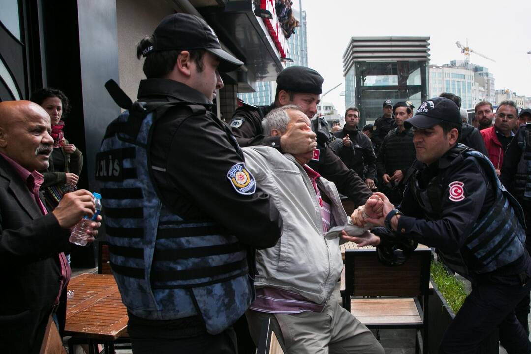 Tarptautinės darbo dienos protestai pasaulyje