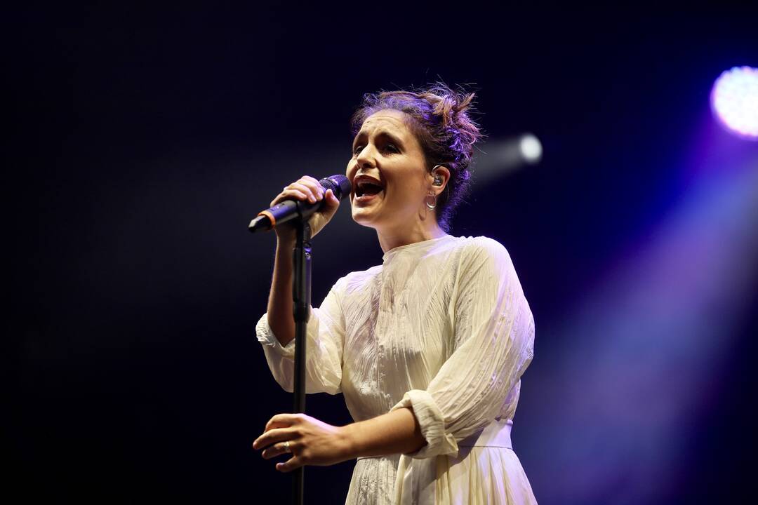 Jessie Ware koncerto akimirkos