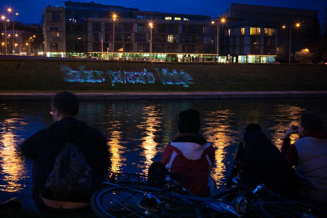 Šviesos projekcija „Gražaus pavasario Vilniuje“