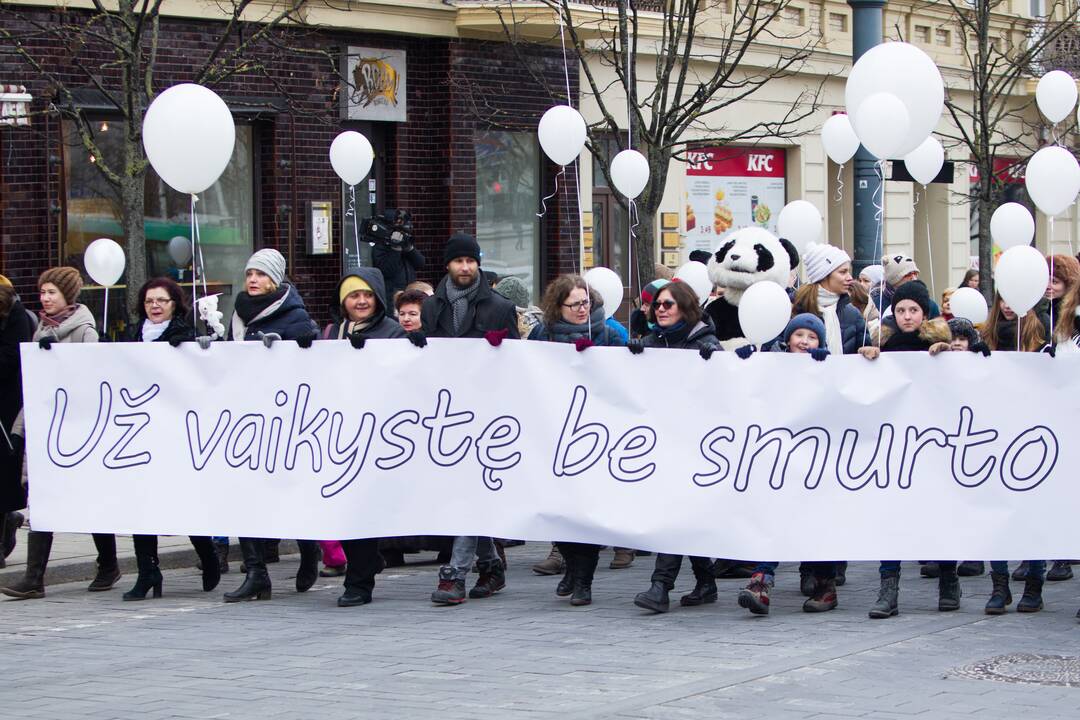 Eitynės "Už vaikystę be smurto"