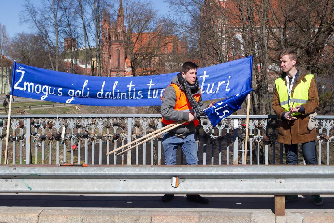 Užupis sun trenksmu mini 17-ąją „Nepriklausomybės“ dieną