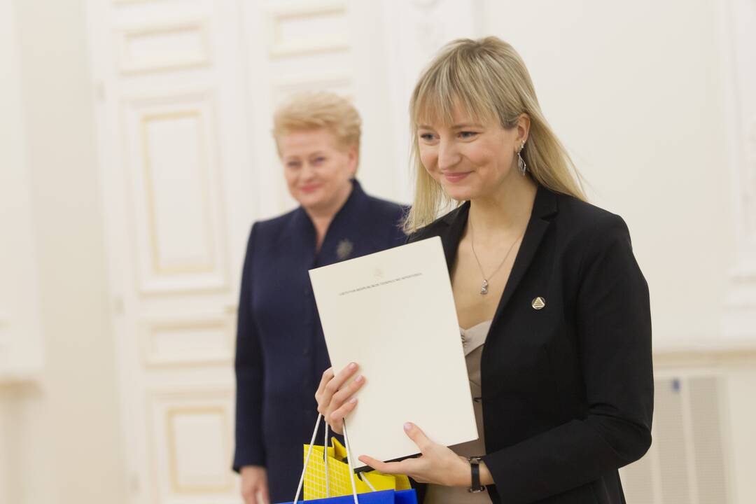 Konstitucijos egzamino nugalėtojų apdovanojimai