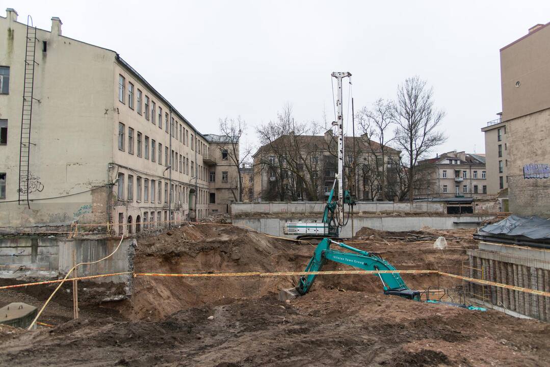 „Live Square“ statybos Gedimino prospekte