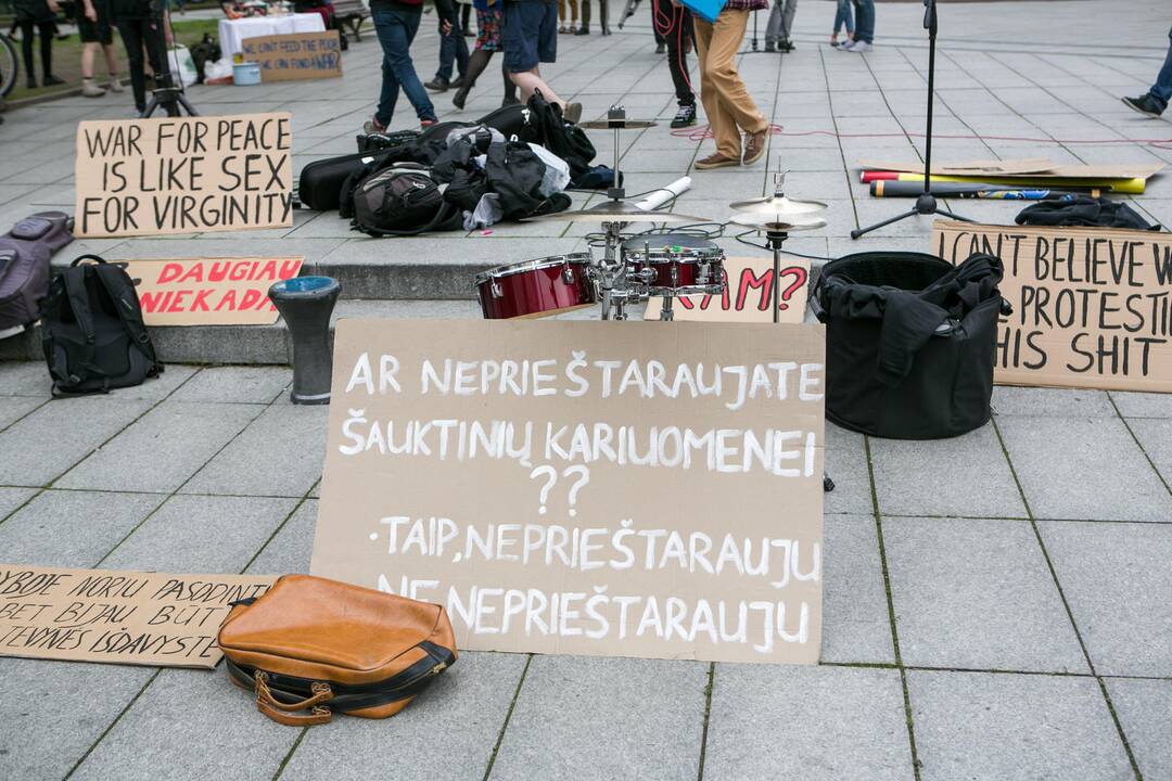 Nepritariančių šauktinių kariuomenės grąžinimui protestas