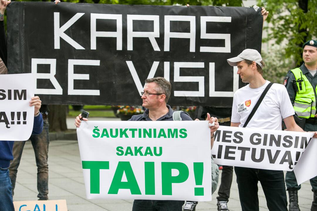 Nepritariančių šauktinių kariuomenės grąžinimui protestas