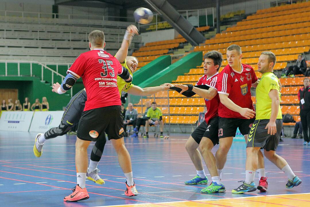 „Granitas-Karys“ – Dobelės „Tenax“ 28:22