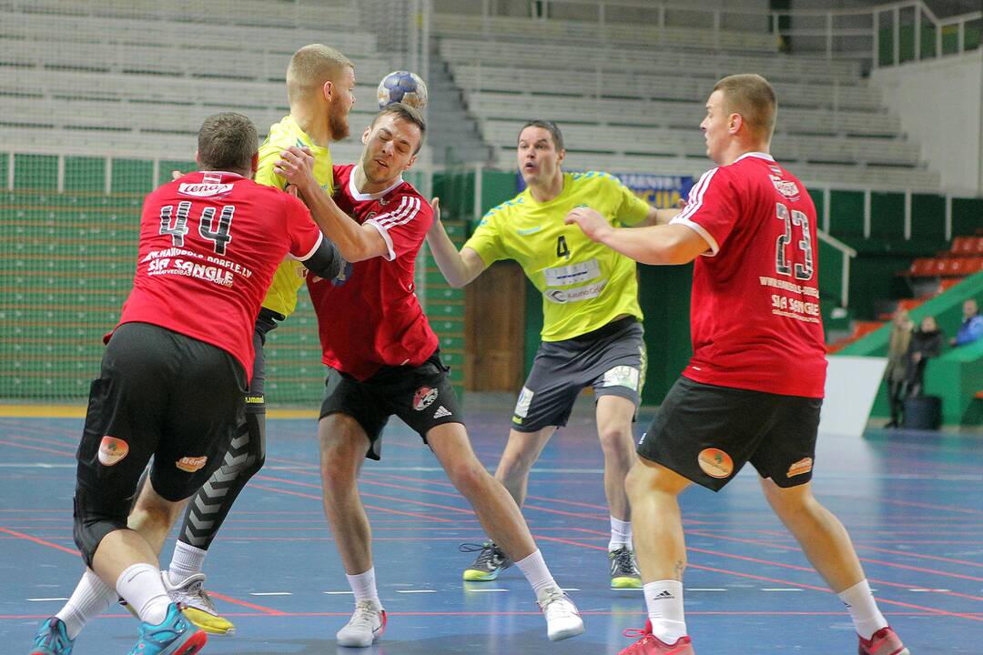 „Granitas-Karys“ – Dobelės „Tenax“ 28:22