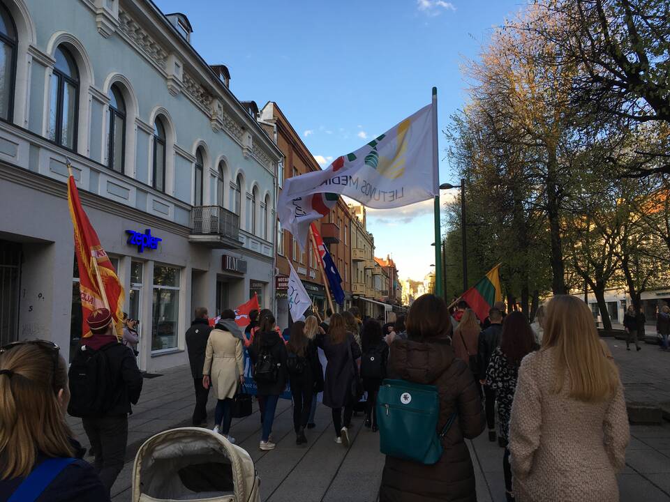 Medikų eisena Kaune