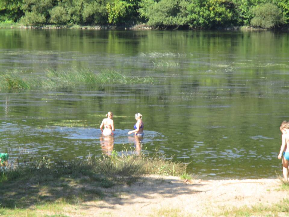 Kauniečiai nugulė paplūdimius