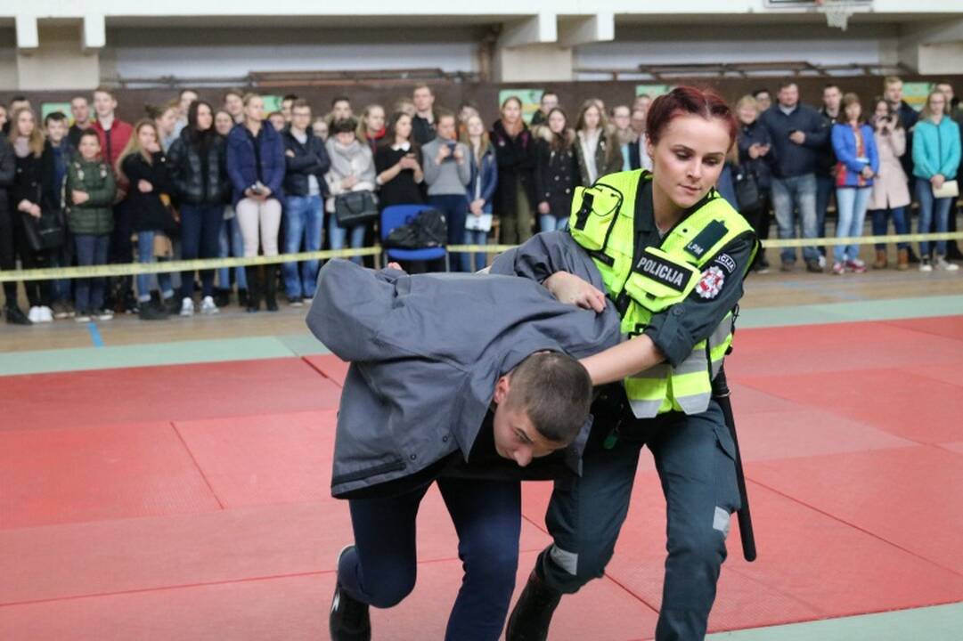 Atvirų durų diena Policijos mokykloje