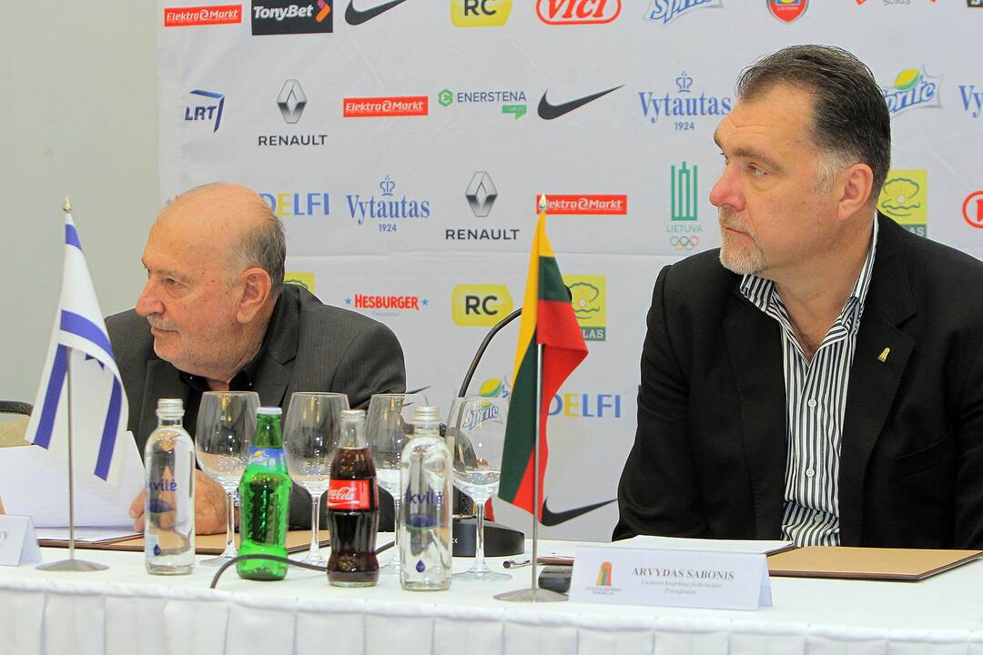 Lietuvos ir Izraelio krepšinio vadovų spaudos konferencija