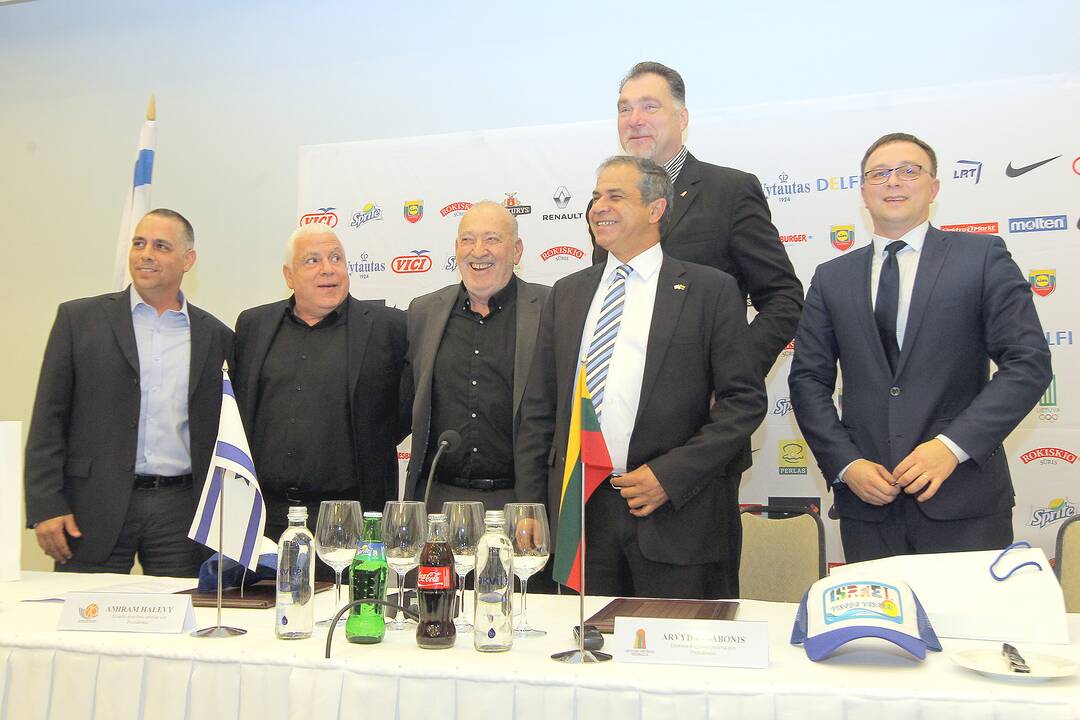 Lietuvos ir Izraelio krepšinio vadovų spaudos konferencija