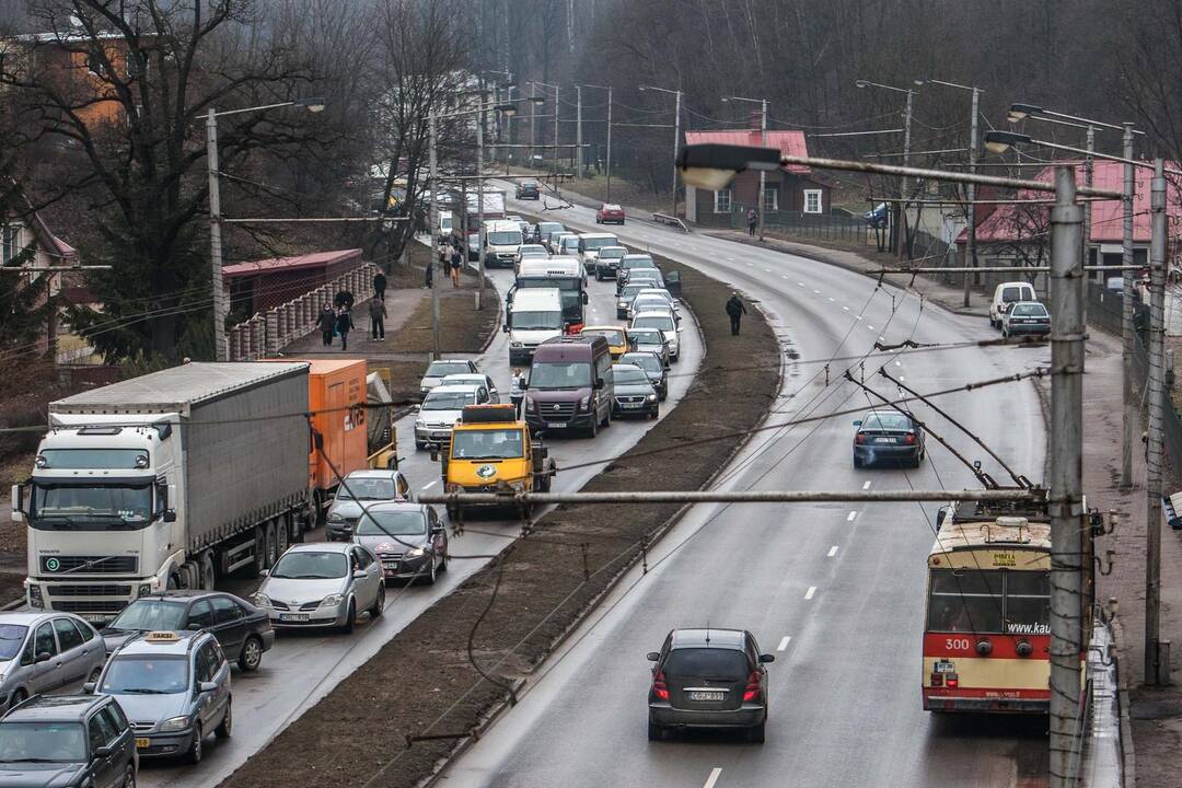 Masinė avarija Tunelio gatvėje