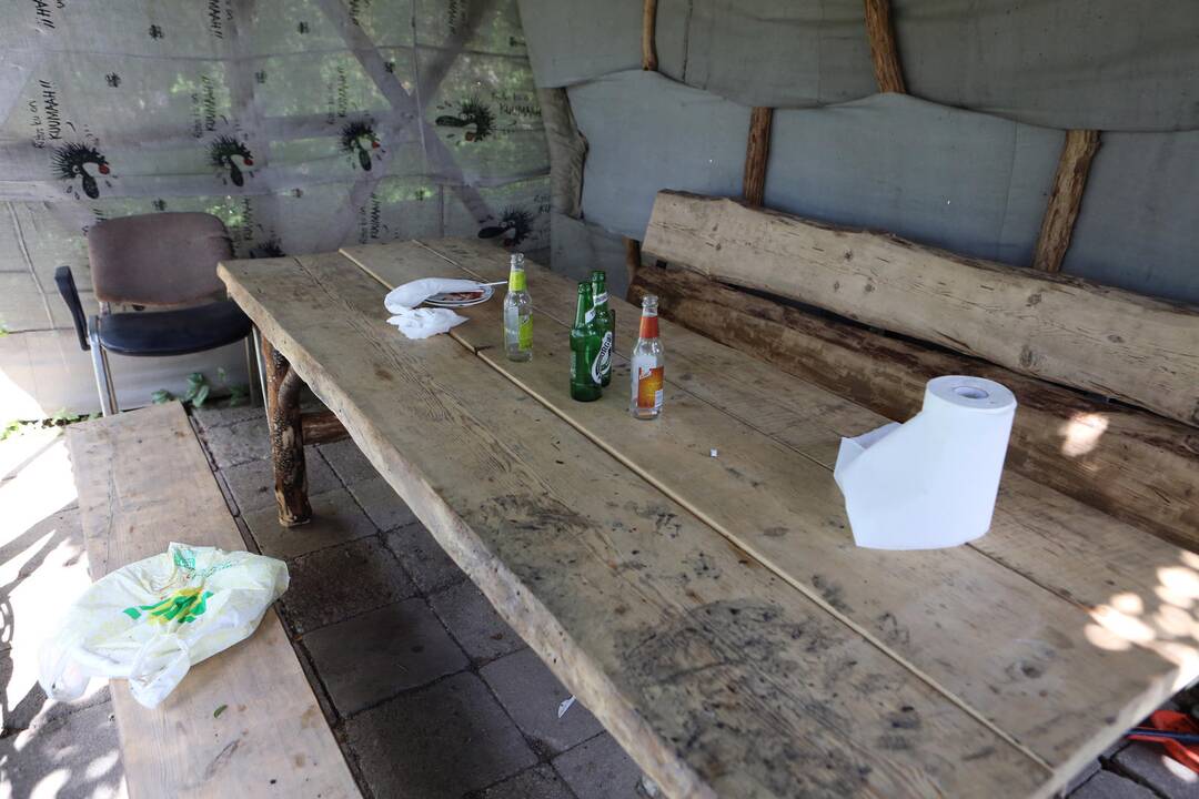 Degė sodo namelis