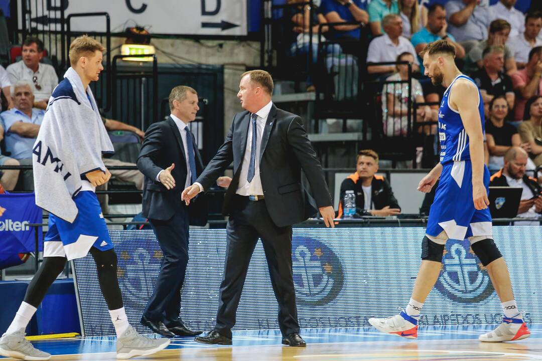 "Neptūnas" - "Lietuvos rytas" 49:67