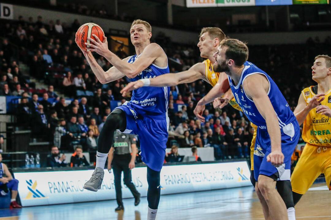 "Neptūnas" - "Šiauliai" 84:79
