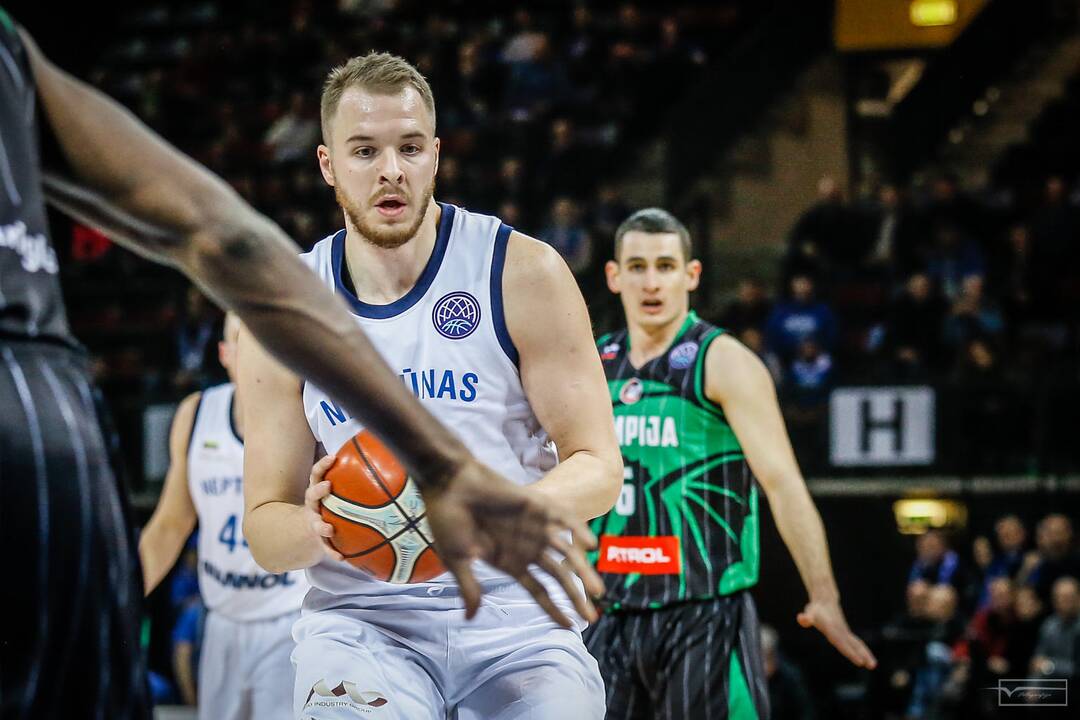  Neptūnas - Petrol Olimpija 82:74