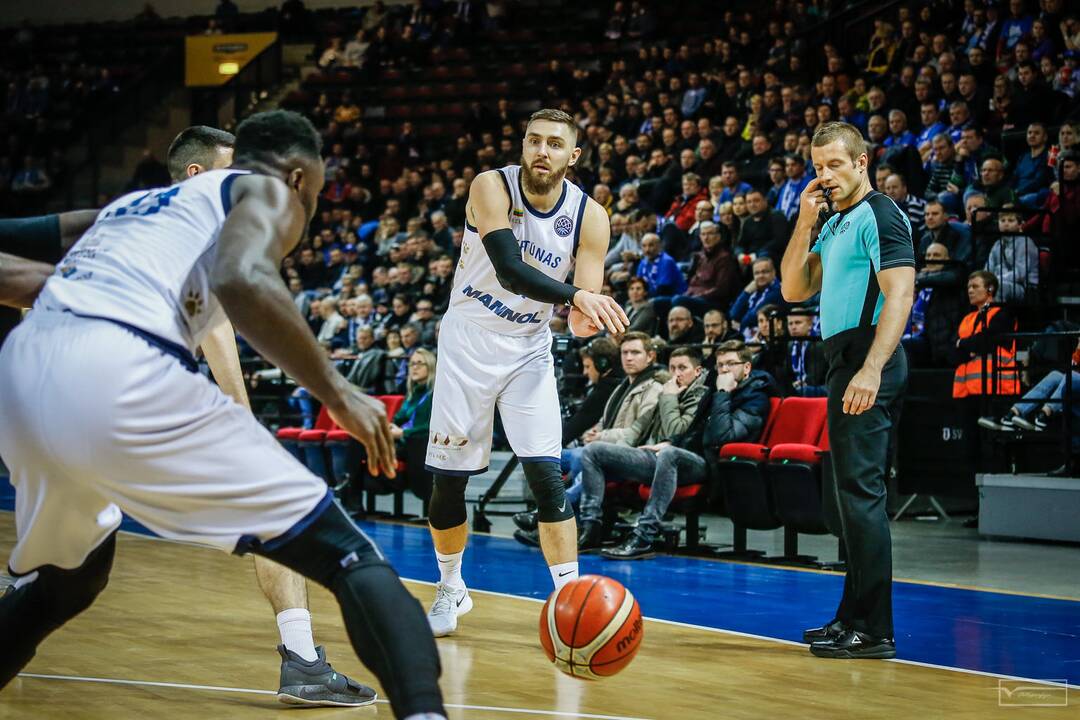  Neptūnas - Petrol Olimpija 82:74