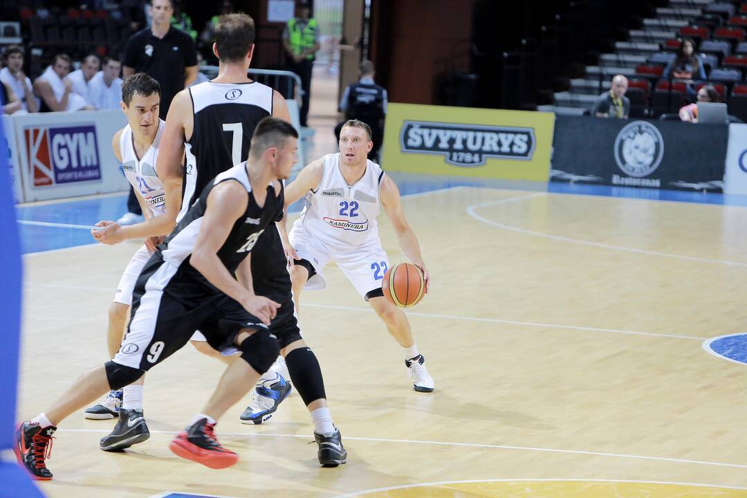 V. Garasto krepšinio turnyras