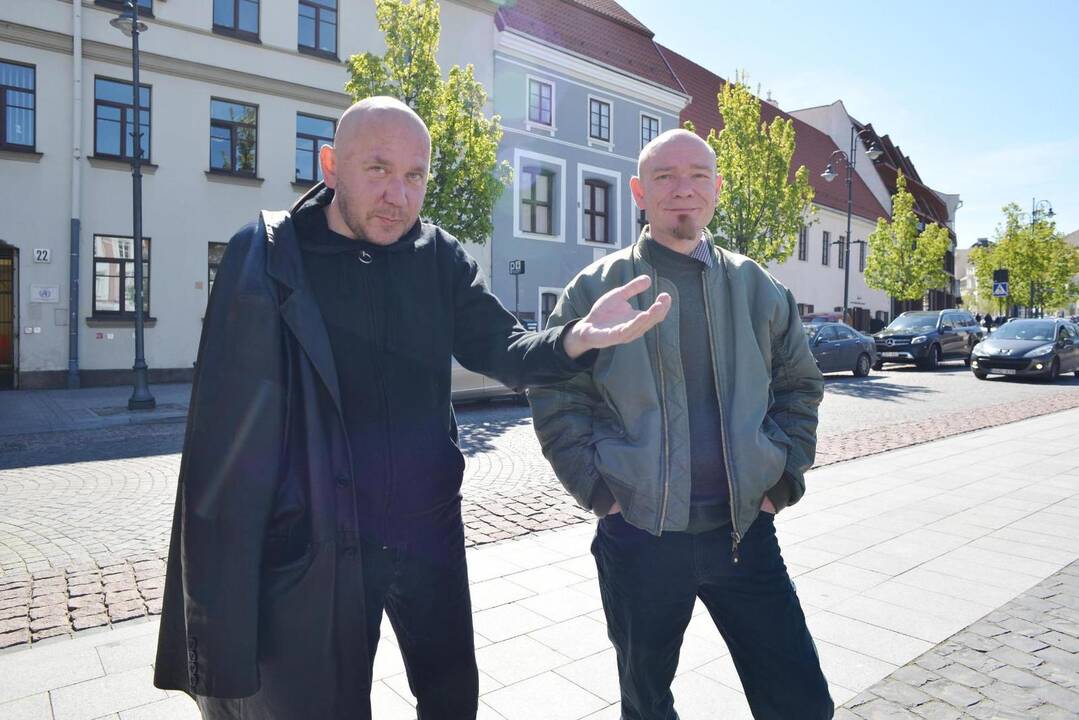 Menininkų mitingas prieš dvasinį terorizmą