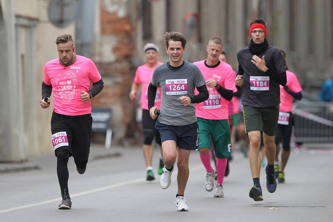 „Pink Run“ bėgimas Kaune