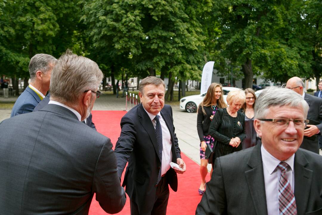 Lietuvos prekybos, pramonės ir amatų rūmų įkūrimo 90-mečio jubiliejus