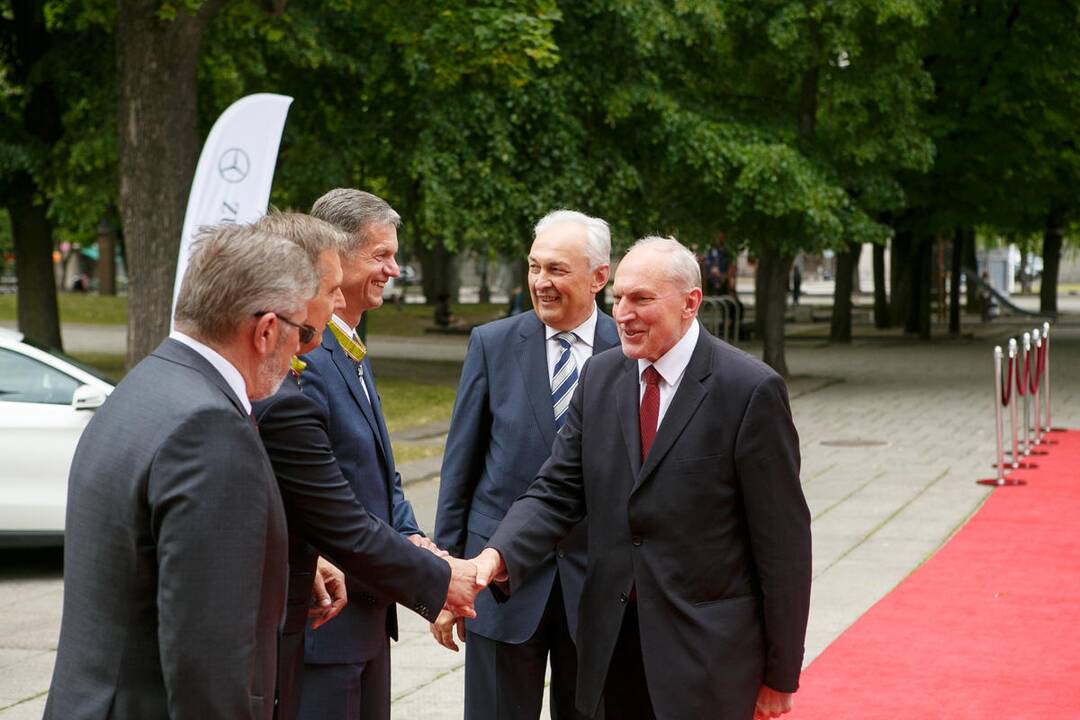 Lietuvos prekybos, pramonės ir amatų rūmų įkūrimo 90-mečio jubiliejus