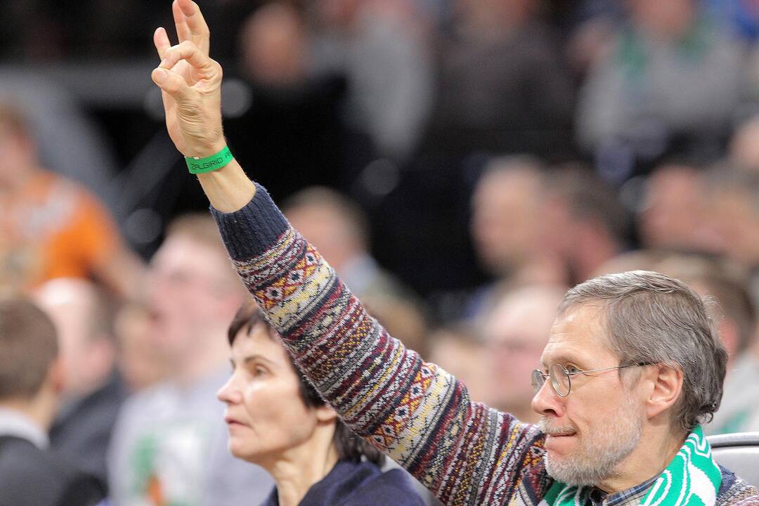„Žalgirio“ arenoje pagerbtas L. Mažylis