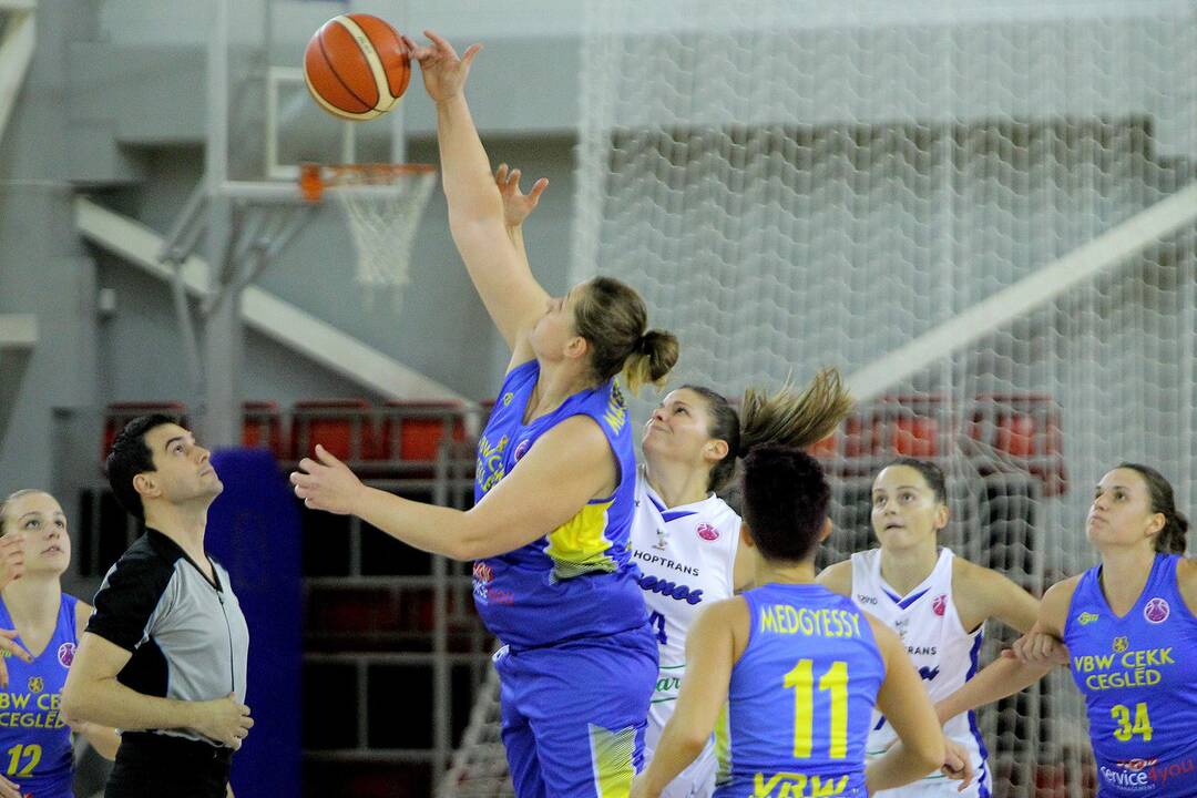 Europos taurė: „Hoptrans-Sirenos“ – „Cegled“ 61:76 