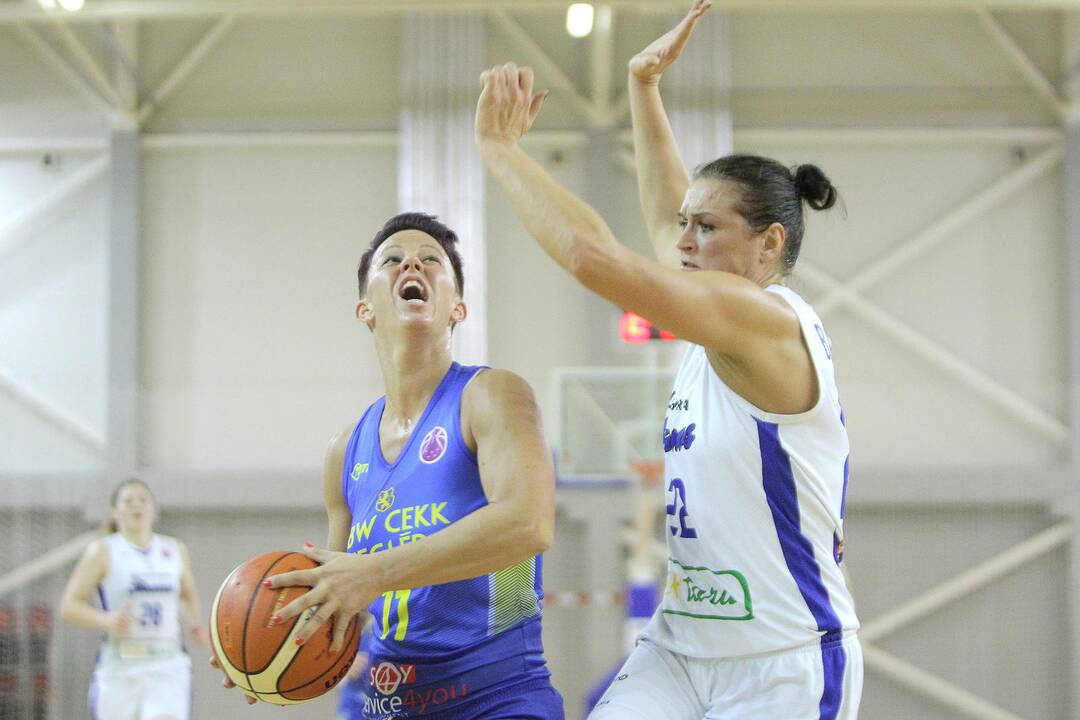 Europos taurė: „Hoptrans-Sirenos“ – „Cegled“ 61:76 