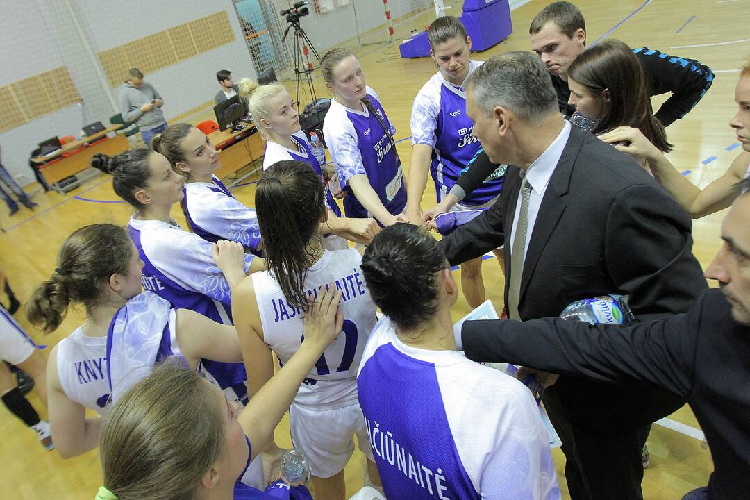 Europos taurė: „Hoptrans-Sirenos“ – „Cegled“ 61:76 
