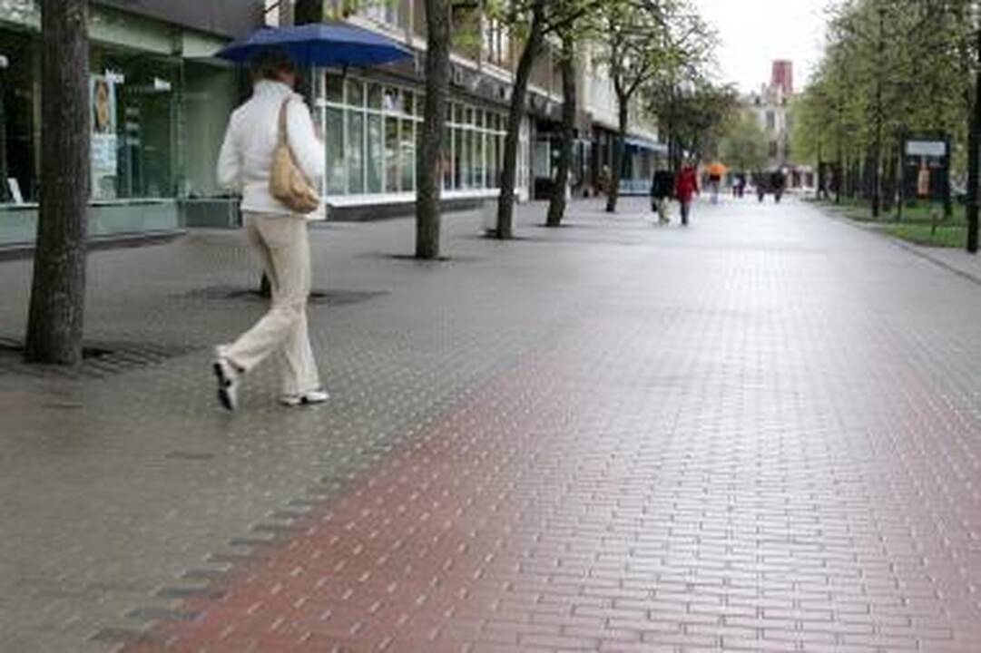 Panevėžys mokytojų algoms mokėti pasiskolino 4,5 mln. litų