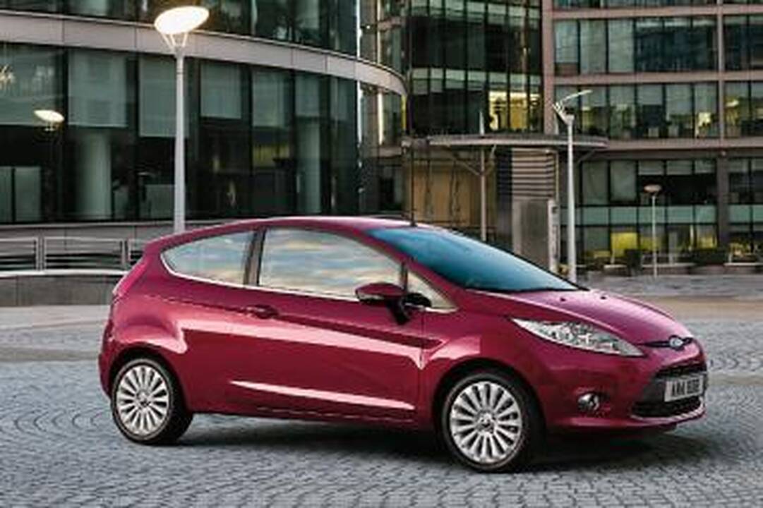Atkeliavo naujoji „Ford Fiesta"