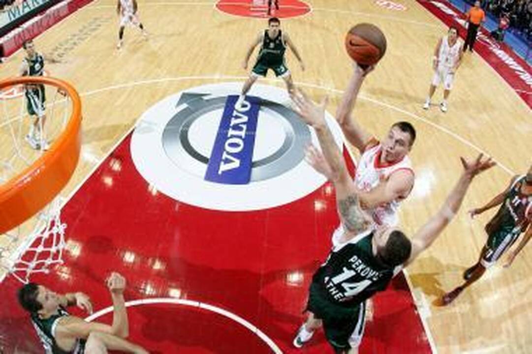 J.Mačiulis buvo rezultatyviausias, tačiau „Armani Jeans“ pralaimėjo
