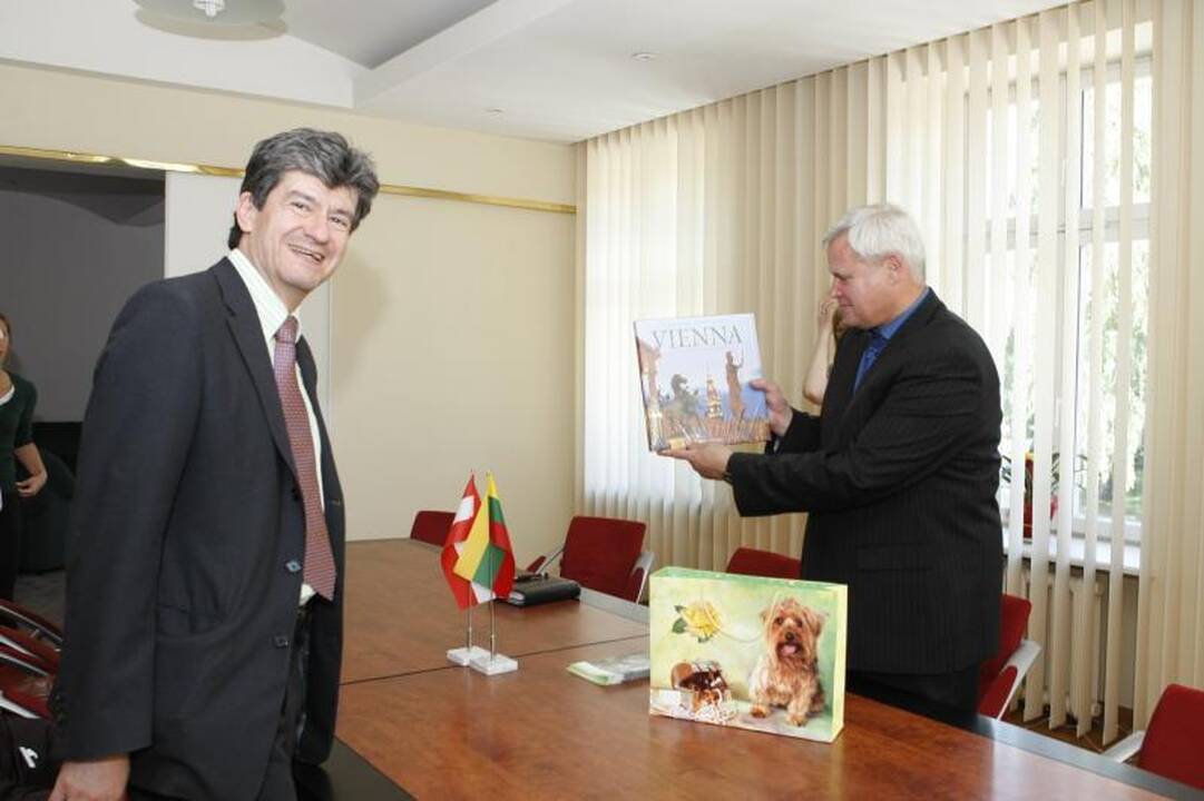 Naujojoje Klaipėdos mero svetainėje - susitikimas su Austrijos ambasadoriumi