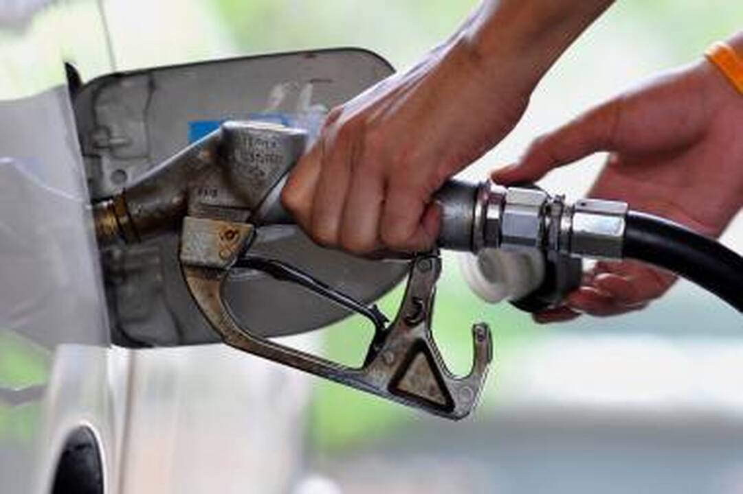 Kuro kainos galėtų būti bent keliais centais mažesnės