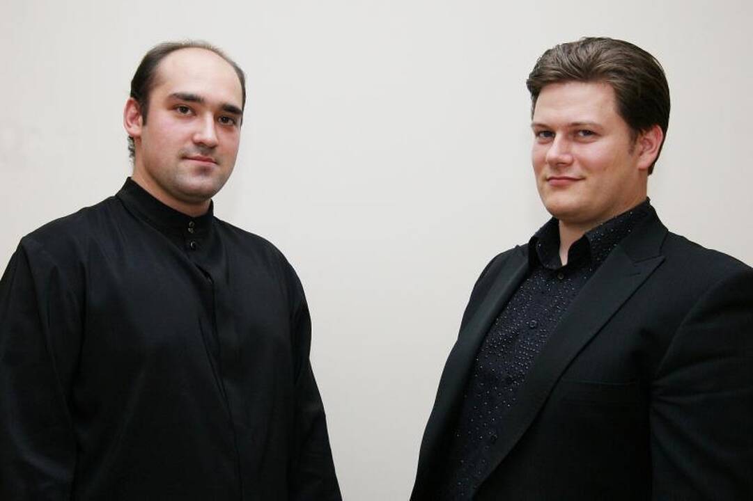 Tenoro ir pianisto duetas – apie poeto meilę