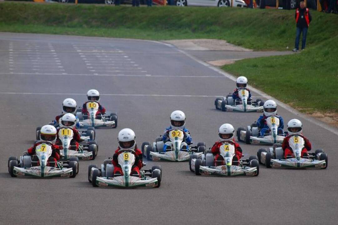 Vilniuje „Plytinės“ kartodrome - Čempionų kartingo lenktynės
