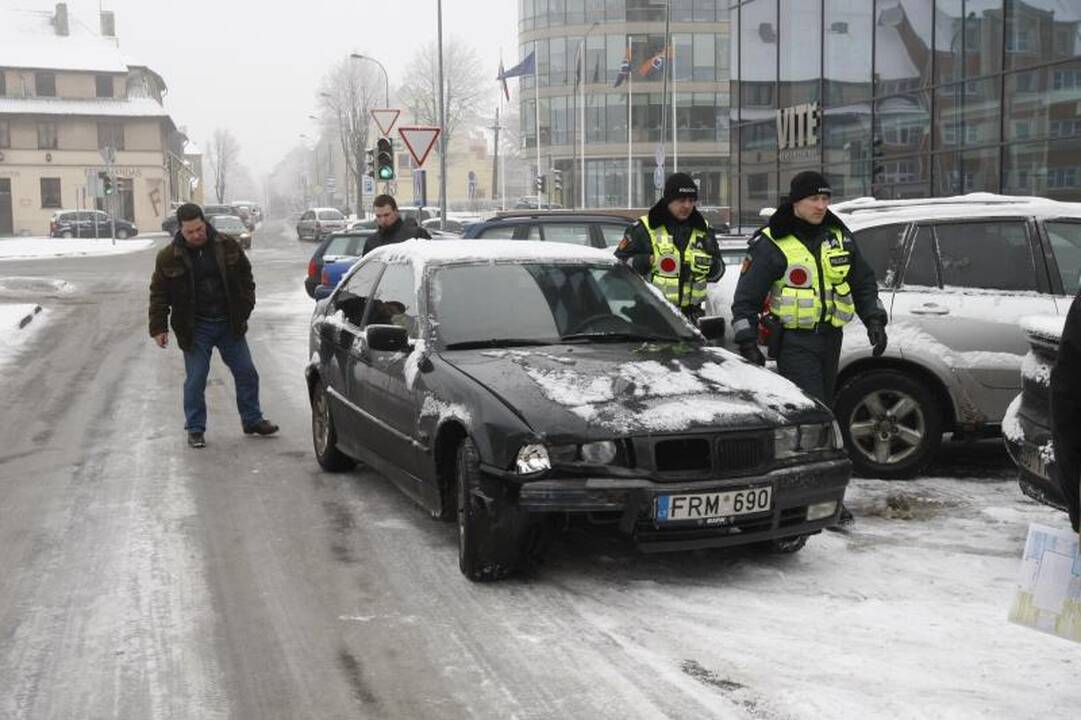 Klaipėdos kelininkus auklės       baudomis