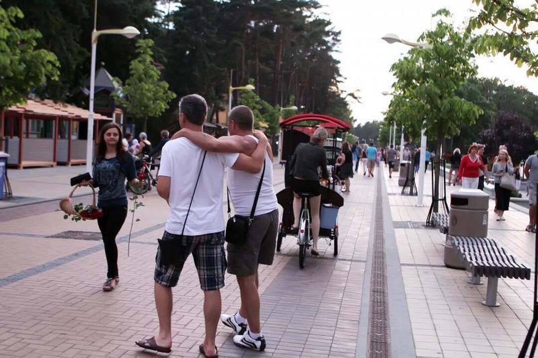 Pajūrio kurortų siaubas – girtas jaunimas 