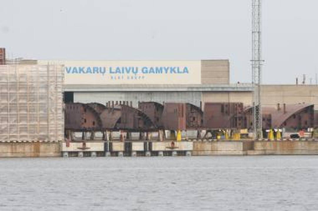 VLG piktinasi, kad "Lietuvos jūrų laivininkystės" laivus remontuoja latviai
