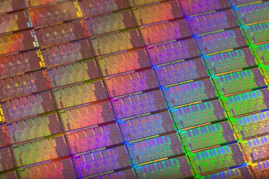 AMD pristatė ilgai lauktus „Bulldozer“ mikroprocesorius