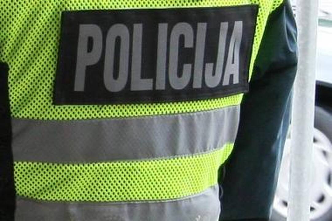 Neblaivus patrulis sukėlė avariją