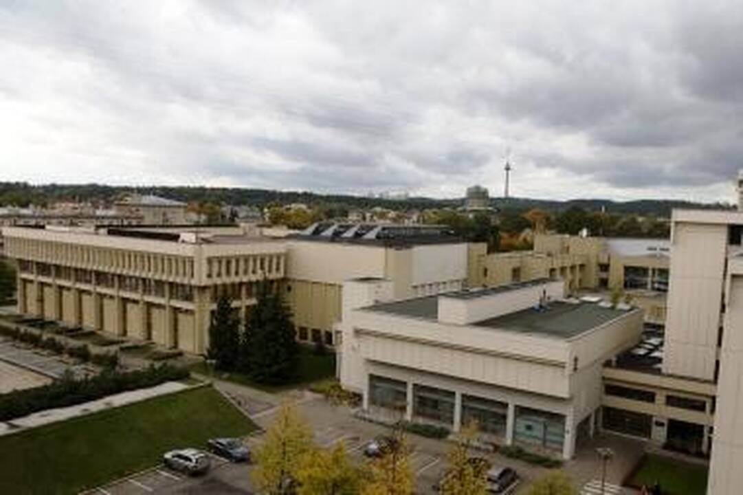 Seime - sujudimas dėl parlamentarų atlyginimų