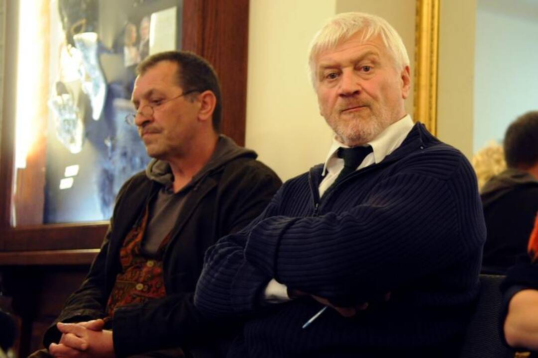 Vadovauti Rusų dramos teatrui panoro penki pretendentai