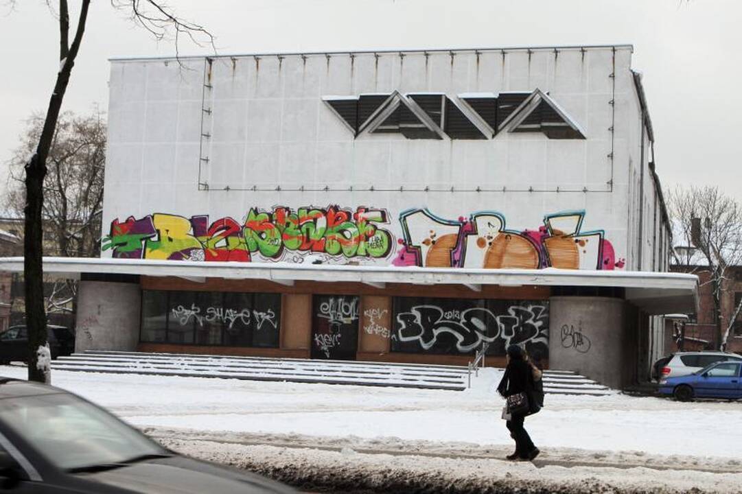 Seimas ėmėsi siūlymo didesnėmis baudomis drausminti grafičių piešėjus