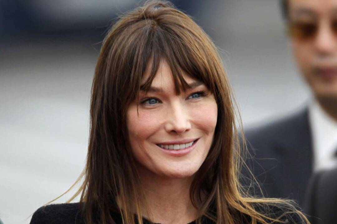 Carla Bruni nedalyvaus Kanų kino festivalyje dėl "asmeninių" priežasčių