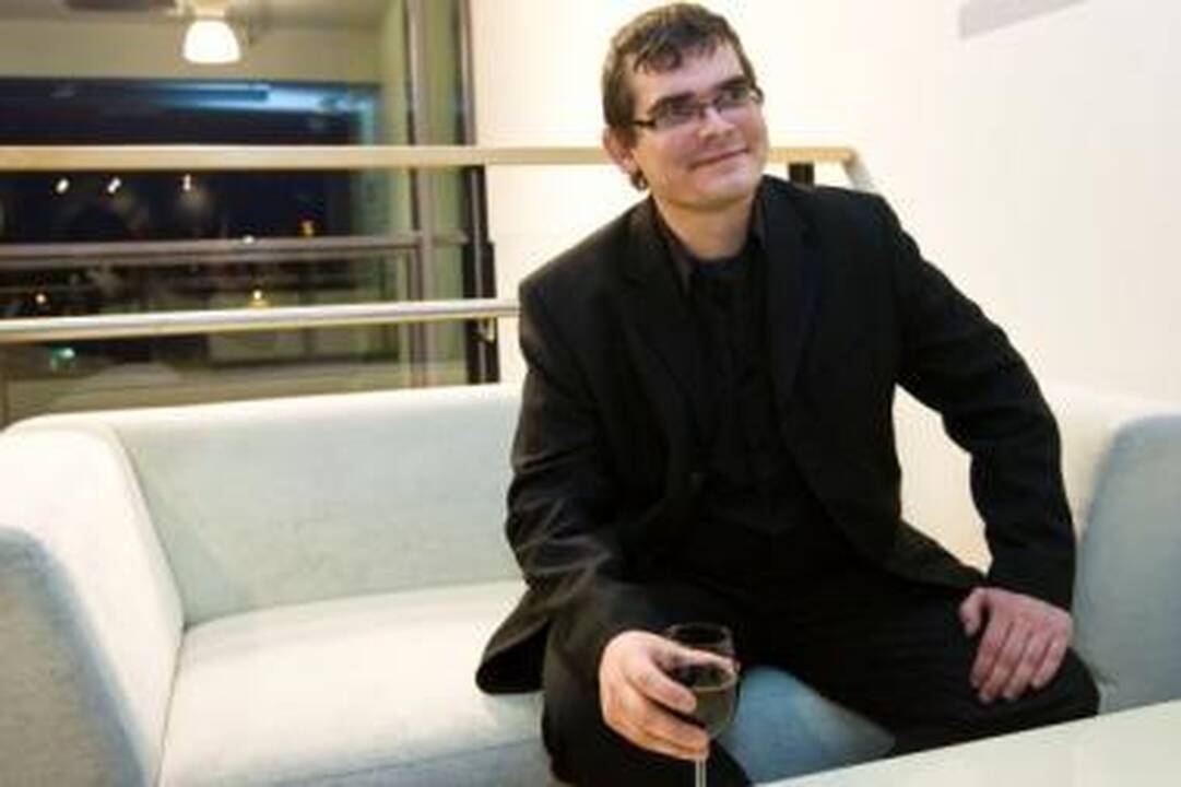 "Zero II" režisierius: mano moters krūtinė - ne jūsų reikalas